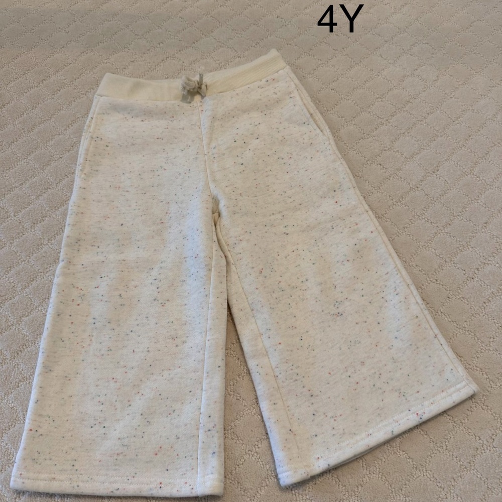 Kids Cream Sprinkle Wide-Leg Sweatpants